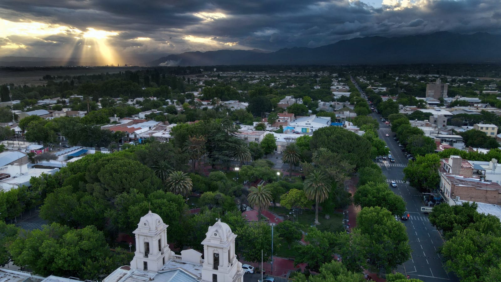 Luján De Cuyo- Zona Urbana - Mendoza Turismo